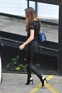 Cher Lloyd feet photo thumbnail