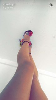 Cher Lloyd feet photo thumbnail