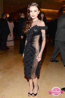 Cher Lloyd feet photo thumbnail