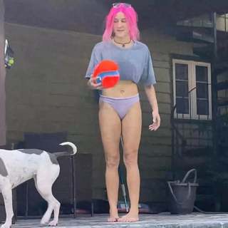 Cheree Crowley feet photo thumbnail