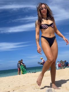 Cheree Crowley feet photo thumbnail