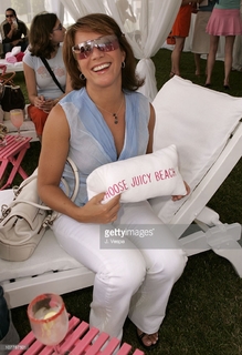 Cheri Oteri feet photo thumbnail