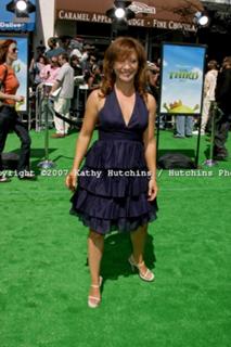Cheri Oteri feet photo thumbnail