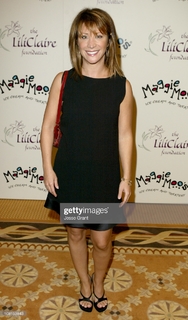 Cheri Oteri feet photo thumbnail