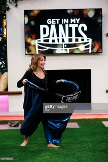 Cheri Oteri feet photo thumbnail
