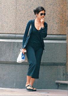 Cherie Chung feet photo 15