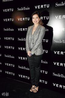 Cherie Chung feet photo 8