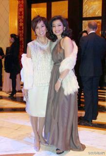 Cherie Chung feet photo 6
