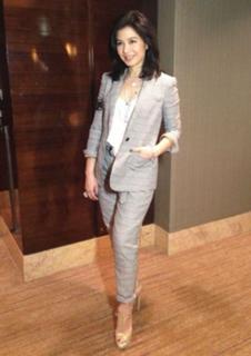 Cherie Chung feet photo 3