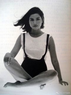 Cherie Chung feet photo 2