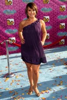 Cheryl Burke feet photo thumbnail