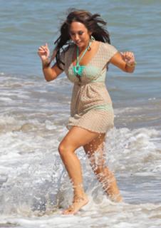 Cheryl Burke feet photo thumbnail