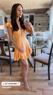 Cheryl Burke feet photo 1