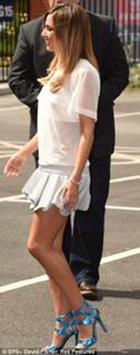 Cheryl feet photo thumbnail