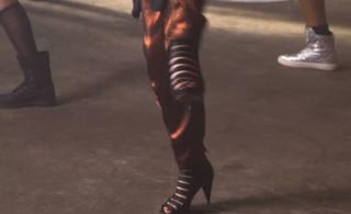 Cheryl feet photo thumbnail