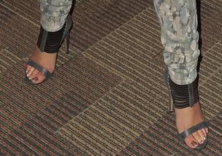Cheryl feet photo thumbnail