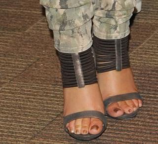 Cheryl feet photo thumbnail