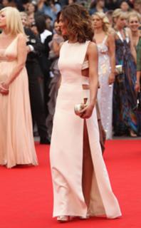 Cheryl feet photo thumbnail