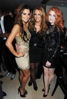 Cheryl feet photo thumbnail