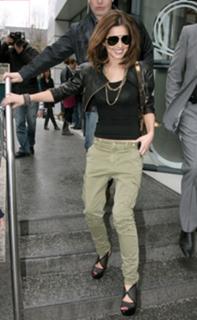 Cheryl feet photo thumbnail