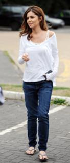 Cheryl feet photo thumbnail