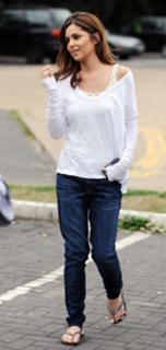 Cheryl feet photo thumbnail