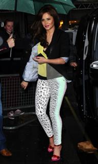 Cheryl feet photo thumbnail