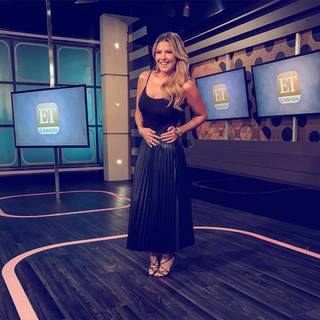 Cheryl Hickey feet photo 9