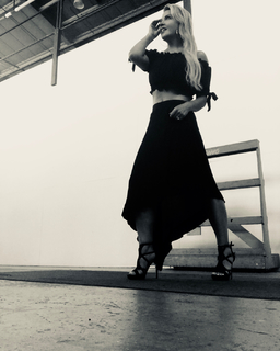 Cheryl Hickey feet photo 1