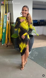 Cheryl Hickey feet photo 5