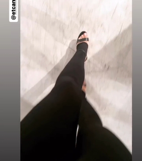Cheryl Hickey feet photo 13