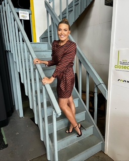 Cheryl Hickey feet photo 4