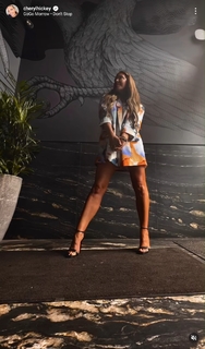 Cheryl Hickey feet photo 1