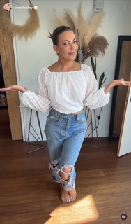 Cheryl Hickey feet photo 13