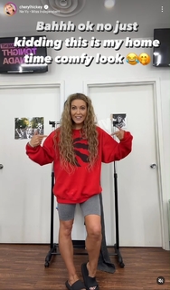 Cheryl Hickey feet photo 5