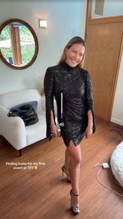Cheryl Hickey feet photo 4