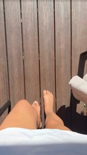 Cheryl Hickey feet photo 4