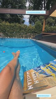 Cheryl Hickey feet photo 1