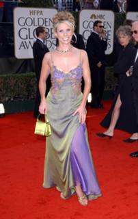Cheryl Hines feet photo thumbnail