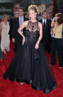 Cheryl Hines feet photo thumbnail