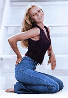 Cheryl Ladd feet photo thumbnail