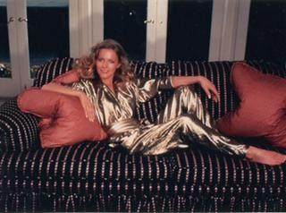 Cheryl Ladd feet photo thumbnail