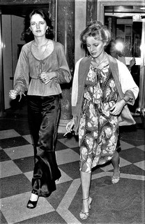 Cheryl Ladd feet photo thumbnail