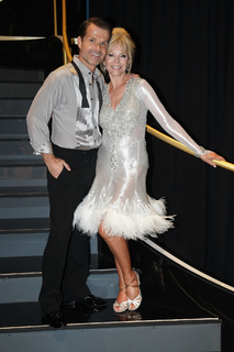 Cheryl Ladd feet photo thumbnail