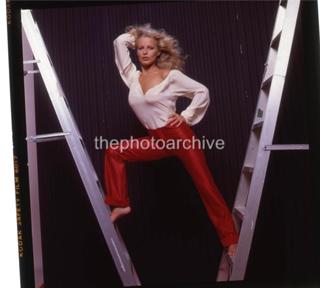 Cheryl Ladd feet photo thumbnail