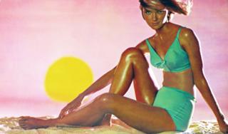 Cheryl Tiegs feet photo 20