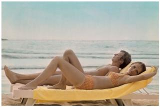 Cheryl Tiegs feet photo 10