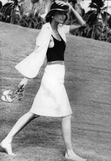 Cheryl Tiegs feet photo 5