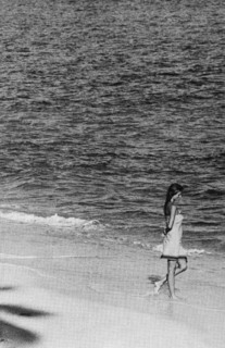 Cheryl Tiegs feet photo 1