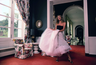 Cheryl Tiegs feet photo 13